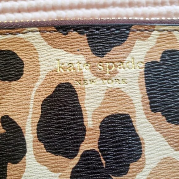 EUC Kate Spade Animal / Leopard Pouch - Picture 2 of 3